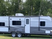 2018 Avenger ATI Travel Trailer available for rent in Twin Lake, Michigan