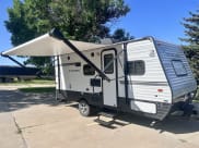 2018 Coachman Viking 17bhs Travel Trailer available for rent in Lincoln, California