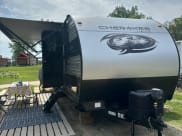 2022 Forest River Cherokee Travel Trailer available for rent in Long Grove, Iowa