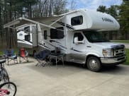 2014 Forest River Forester 317DS Class C available for rent in Newton Falls, Ohio