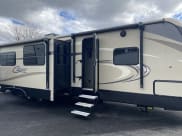 2017 Keystone RV Cougar Travel Trailer available for rent in Kingston, New York