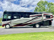 2013 Allegro Allegro Motorhome Class A available for rent in FLINT, Texas