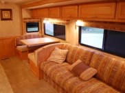 2007 Winnebago Sightseer Class A available for rent in Rockville, Maryland