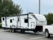 2023 Palomino Solaire Travel Trailer available for rent in Margate, Florida