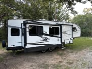 2018 Highland Ridge RV Open Range Ultra Lite Fifth Wheel available for rent in Marshfield, Missouri