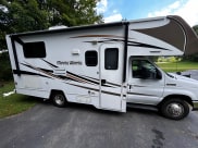 2017 Winnebago Minnie Winnie Class C available for rent in Summersville, West Virginia