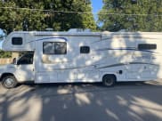 2012 Jamboree Sport Class C available for rent in Franklin, Tennessee