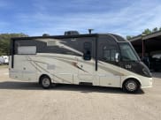 2015 Winnebago Via Class C available for rent in Aubrey, Texas