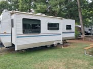 2007 Jayco sunnybrook Travel Trailer available for rent in Renfrew, Pennsylvania