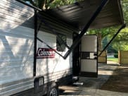 2021 Dutchmen Coleman Lantern LT Travel Trailer available for rent in MOORESVILLE, Indiana