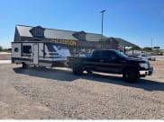 2021 Crossroads RV Zinger Lite Travel Trailer available for rent in Coushatta, Louisiana