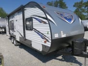 2017 Forest River Salem Cruise Lite Travel Trailer available for rent in Hot Springs, Arkansas