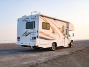 2015 Thor Freedom Elite Class C available for rent in Lehi, Utah