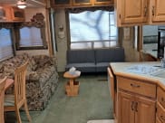 2006 Newmar Cypress Fifth Wheel available for rent in Maysville, Missouri