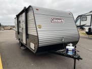 2023 Coleman Lantern 17b Travel Trailer available for rent in Clarksville, Tennessee