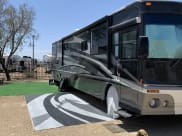 2002 Winnebago Journey DL Class A available for rent in Yuma, Arizona