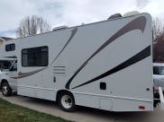 2015 Thor Majestic Class C available for rent in American Fork, Utah