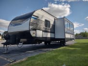 2021 Heartland RVs Pioneer Travel Trailer available for rent in Hebron, Indiana