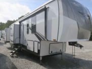 2021 Forest River Sierra Fifth Wheel available for rent in Murfreesboro, Tennessee