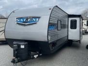 2022 salem 29VBUD Travel Trailer available for rent in Mitchell, Indiana