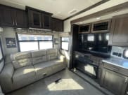 2019 Forest River Cedar Creek Fifth Wheel Fifth Wheel available for rent in Lexington, Kentucky