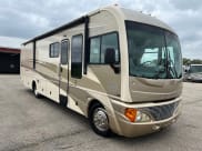 2005 Fleetwood Discovery Class A available for rent in Holland, Michigan