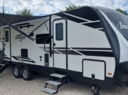 2021 Grand Design Imagine Travel Trailer available for rent in Vandalia, Ohio