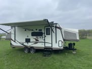 2017 Forest River Rockwood Roo Travel Trailer available for rent in Waco, Texas
