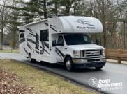 2023 Thor Motor Coach Four Winds 25M Class C available for rent in Columbus, Ohio