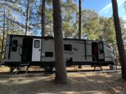 2021 Keystone RV Bullet Ultra Lite Travel Trailer available for rent in West Frankfort, Illinois