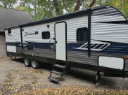 2018 Crossroads Zinger Travel Trailer available for rent in Green Bay, Wisconsin