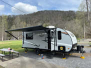 2023 Forest River Wildwood FSX Platinum Travel Trailer available for rent in Woodstock, Illinois