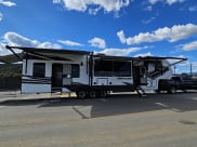 2022 Grand Design Momentum Fifth Wheel available for rent in Hemet, California