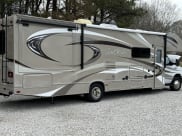 2014 Thor Four Winds Class C available for rent in Nashville, Tennessee