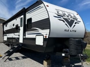 2021 Palomino Puma XLE Lite Travel Trailer available for rent in Benton, Kentucky