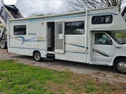 2000 Jayco Eagle Class C available for rent in Taft, Tennessee