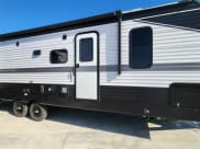 2022 Keystone RV Hideout Travel Trailer available for rent in Des Moines, Iowa