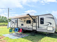 2016 Keystone RV Hideout Luxury 31-RBDS Travel Trailer available for rent in Tuttle, Oklahoma