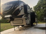 2016 Keystone Outback Fifth Wheel available for rent in Hilbert, Wisconsin