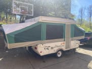 2004 Coachmen Clipper Popup Trailer available for rent in Cincinnati, Ohio