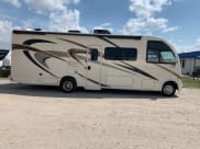 2021 Thor 27.7 Class A available for rent in Houston, Texas