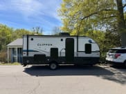 2022 Clipper Ultra Lite Travel Trailer available for rent in Crestwood, Kentucky