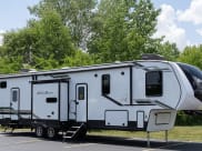 2024 Dutchmen Eddie Bauer 360LF Fifth Wheel available for rent in Paducah, Kentucky