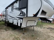 2020 Grand Design 31MB Fifth Wheel available for rent in Houston, Texas