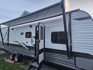 2022 Jayco Jay Flight Travel Trailer available for rent in Winchester, Kentucky