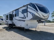 2022 Grand Design Solitude Fifth Wheel available for rent in Tyler, Texas