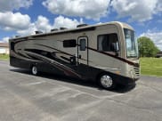2017 Fleetwood Storm Class A available for rent in Stow, Ohio