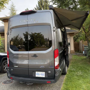 Emma's 2021 Ford Transit Campervan