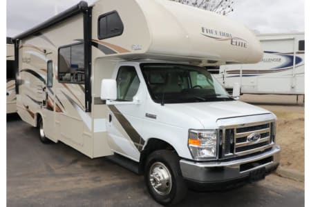 2017 Thor Motor Coach Freedom Elite