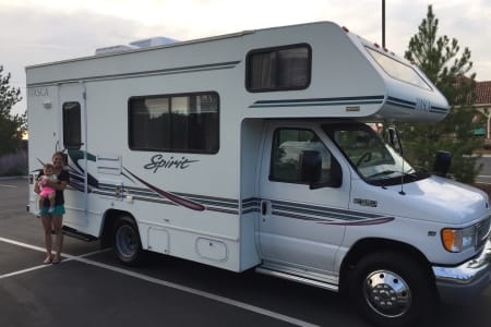 Eagle 5 - Sleeps 4 Adults 2 Kids - 2002 Itasca Spirit